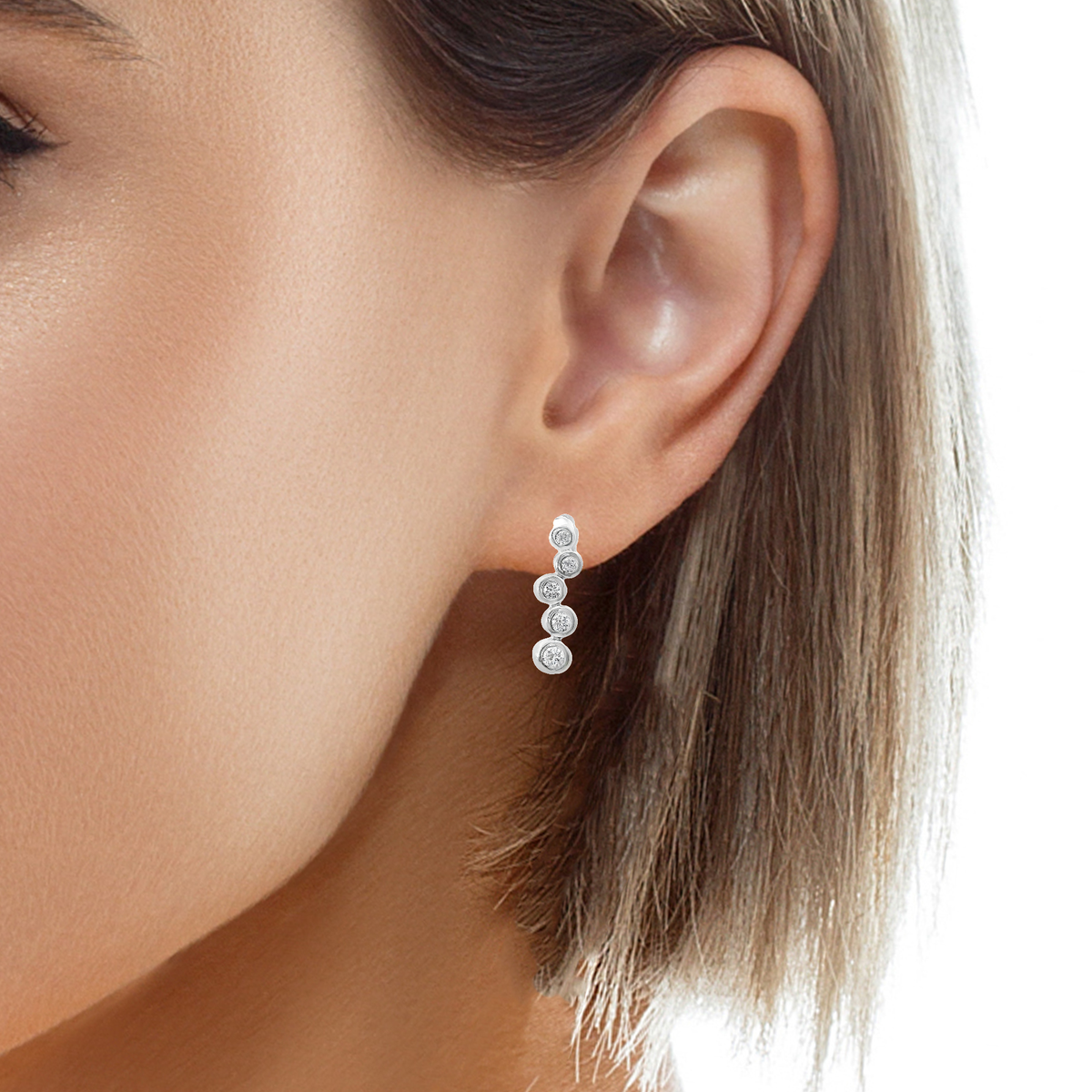 0.18CT Diamond 14k White Gold Earring
