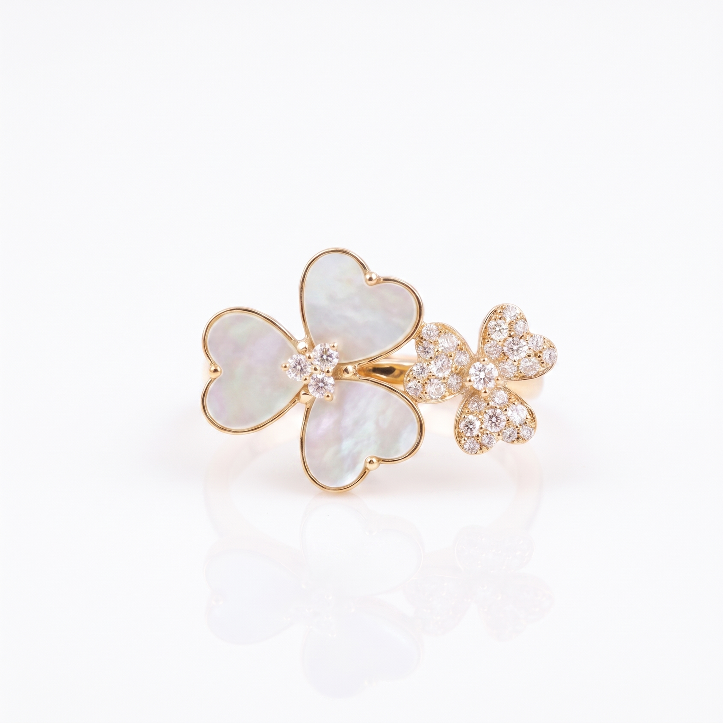 14K Gold White Mother of Pearl & Diamond Flower Ring