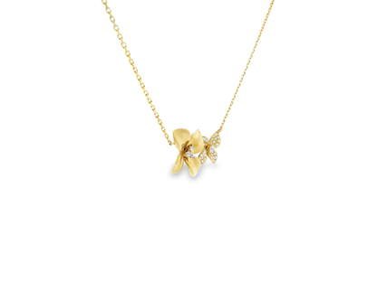 0.21CT Diamond Flower Pendant 14K Yellow Gold