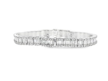 7.16Ct Emerald Cut Diamond Bracelet 18k White Gold