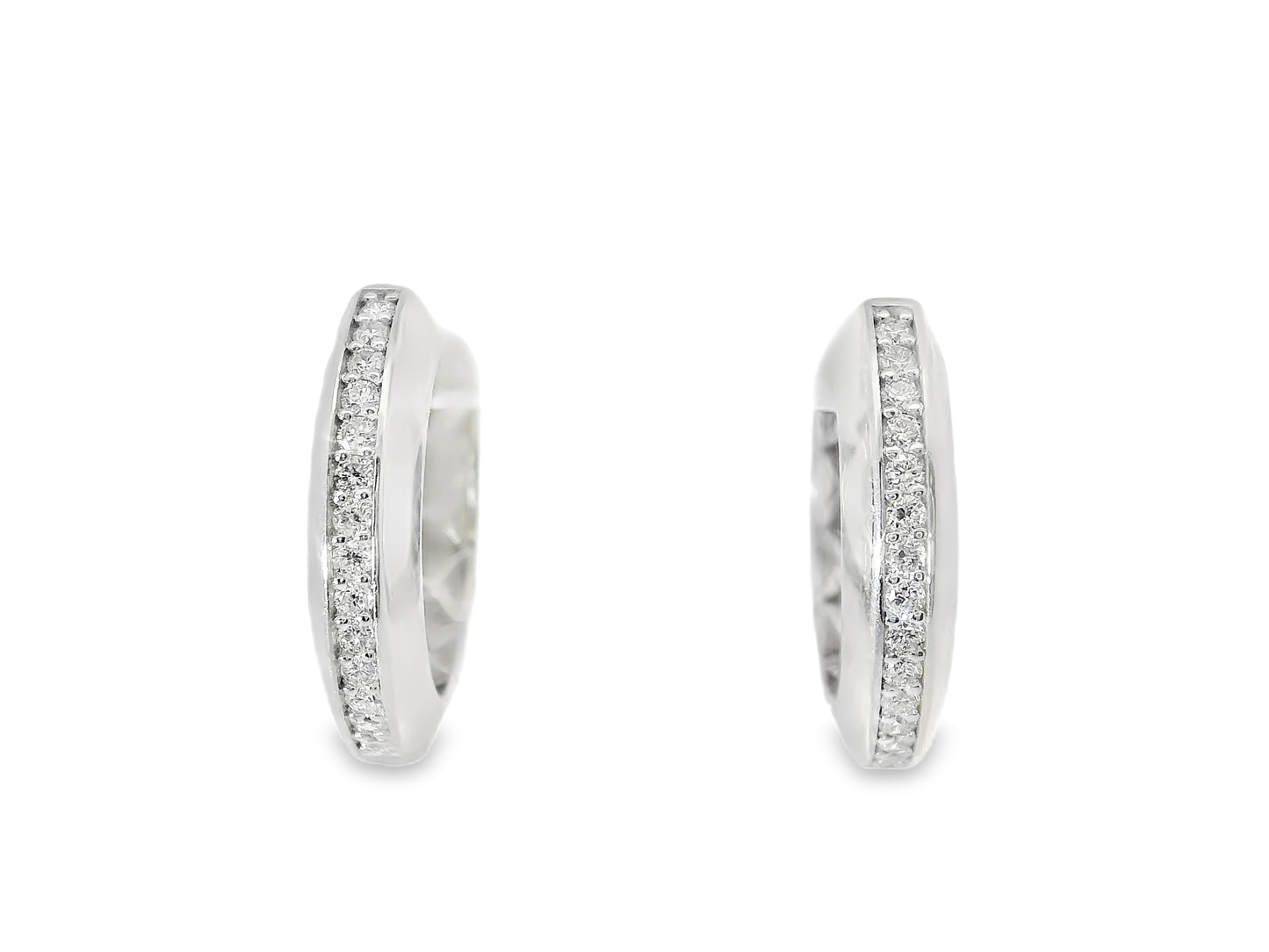 0.26CT Diamond  18k White Gold Earring