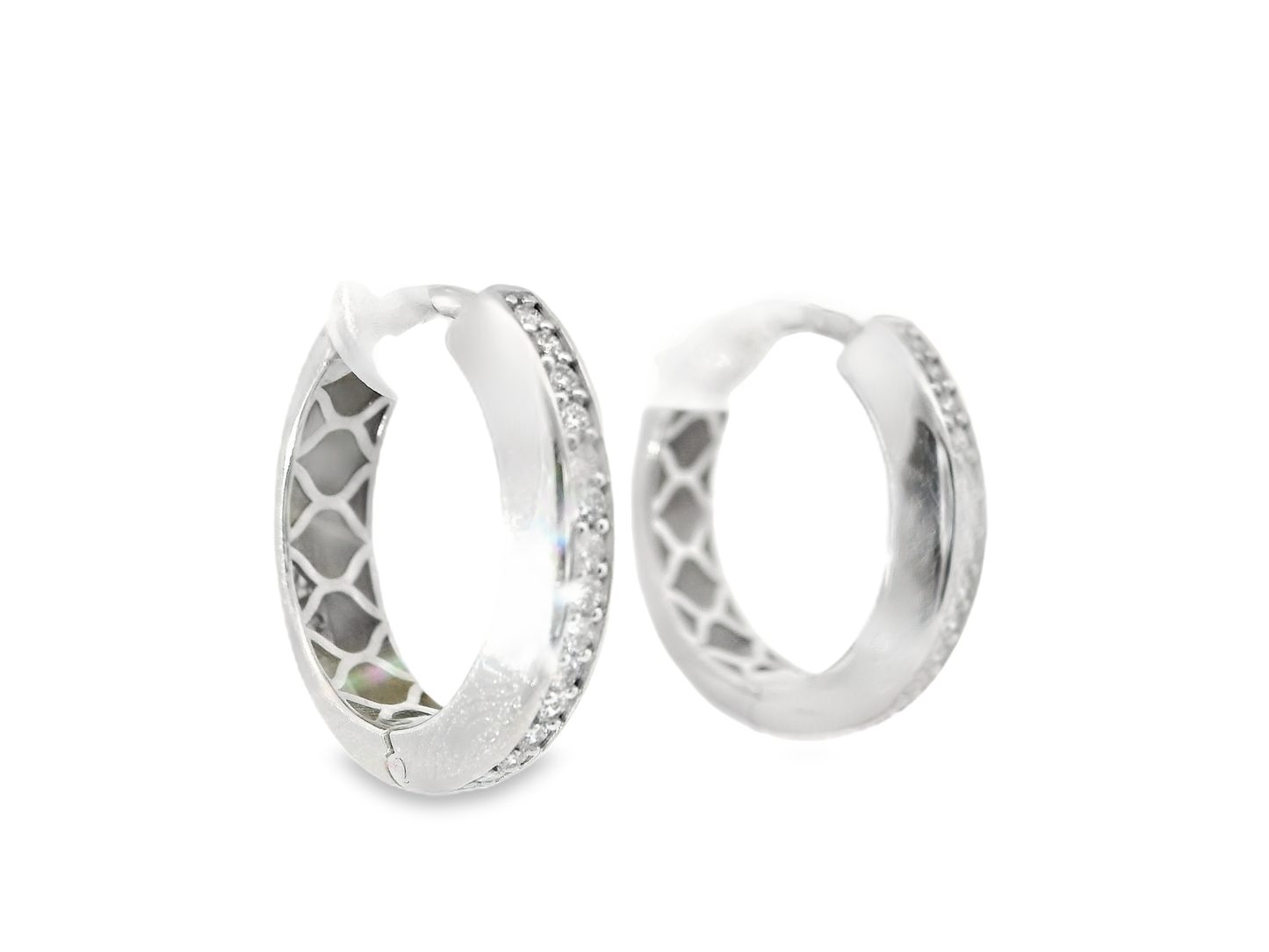 0.29 CT Diamond  18k White Gold Earring
