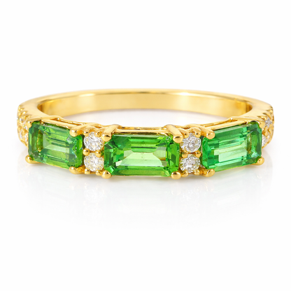 0.16CT Diamond and 1.08CT Emerald Ring 18K Yellow Gold