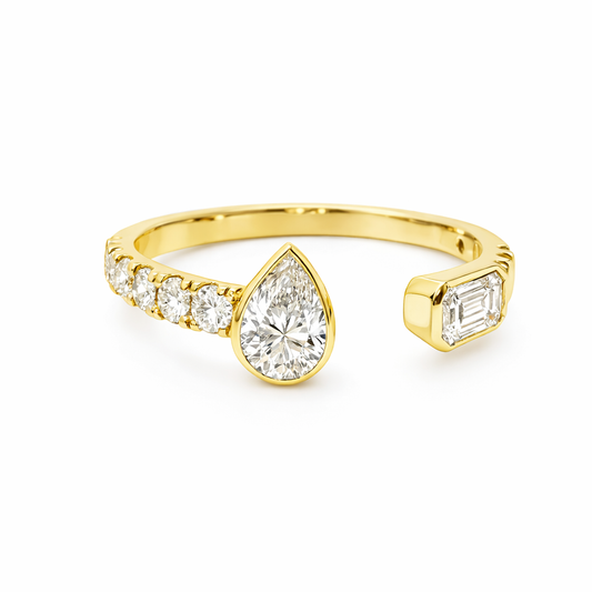 1.02CT Pear and Emerald Cut Diamond Ring 18K Gold