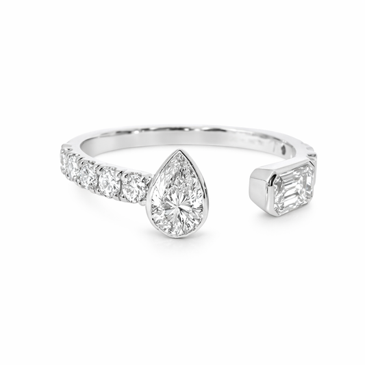 1.02CT Pear and Emerald Cut Diamond Ring 18K Gold